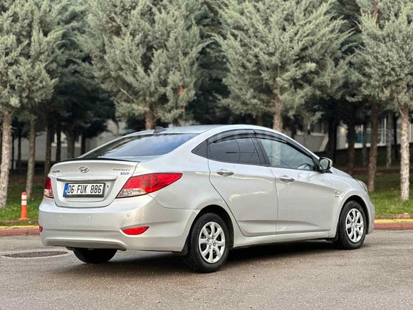  Hyundai Accent Blue 1.6 CRDI Mode Plus 2012 Model Ankara