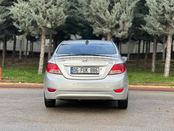  Hyundai Accent Blue 1.6 CRDI Mode Plus 2012 Model Ankara