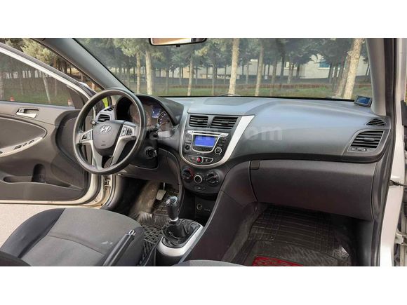  Hyundai Accent Blue 1.6 CRDI Mode Plus 2012 Model Ankara