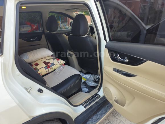Sahibinden Nissan X-Trail 1.6 dCi Platinum 2018 Model Niğde