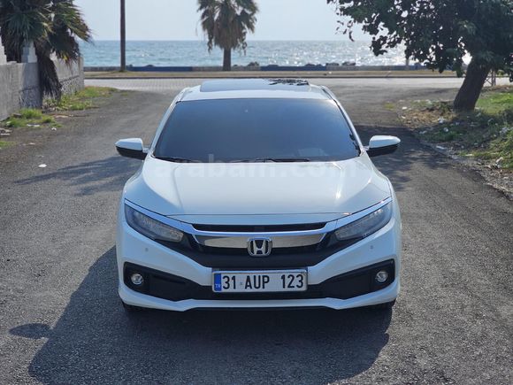 Sahibinden Honda Civic 1.6i VTEC Elegance 2020 Model  97.000 km Beyaz