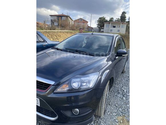Sahibinden Ford Focus 1.6 Titanium 2009 Model 