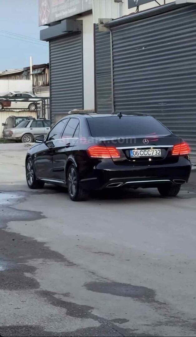 Sahibinden Mercedes - Benz E 180 Edition 2015 Model Bursa 195.000 km Siyah 2