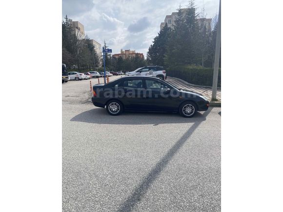 Sahibinden Ford Focus 1.6 Ghia 2001 Model