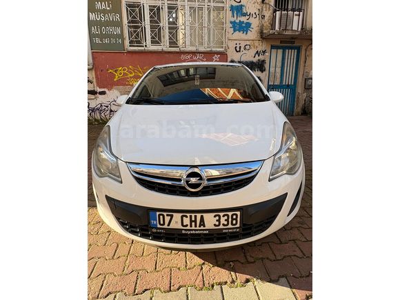 Temiz Opel Corsa  (2023-2024 Forza 750 takaslı)