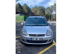 tmr motors'tan emsalsız temizlikten değişensiz Ford Fiesta