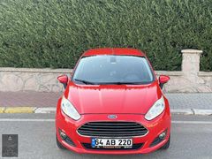 ÇINAR'DAN 2014 FORD FİESTA HATASIZ BOYASIZ DÜŞÜK KM