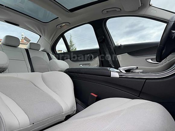 MERCEDES C200 D 67000 km