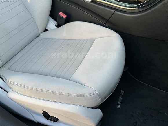 2015 MODEL C200D BLUETEC STYLE DEGİŞENSİZ K.KARTA TAKSİT