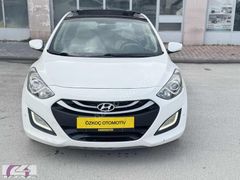 ÖZKOÇ OTO KONYA--FULL 98.000 KM DE İ30 1,6 CRDİ ELİTE CAM TAVNLI