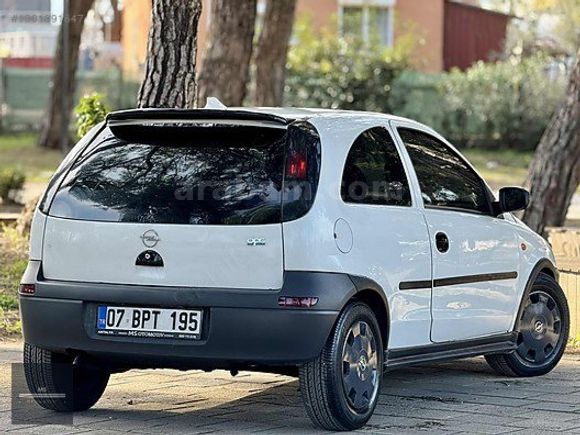 KURULU DÜZEN HUSUSİ CORSA 1.7 DTİ