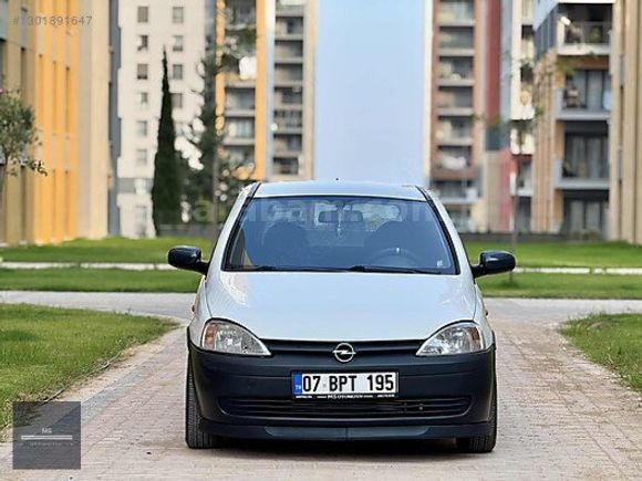 KURULU DÜZEN HUSUSİ CORSA 1.7 DTİ