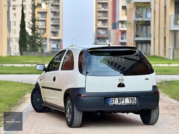 KURULU DÜZEN HUSUSİ CORSA 1.7 DTİ