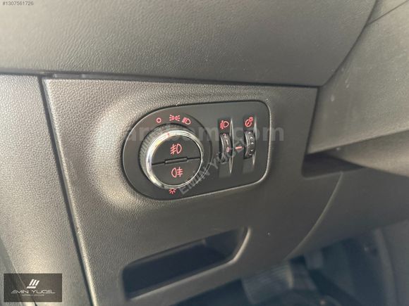 EMİN YÜCEL'den 2017 OPEL CORSA 1.4 ENJOY (O.V.)