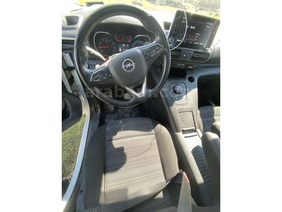 Sahibinden Opel Combo 1.5 CDTI Ultimate 2021 Model 