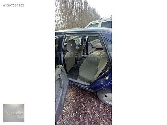 TEMİZ BAKIMLI OPEL VECTRA CD
