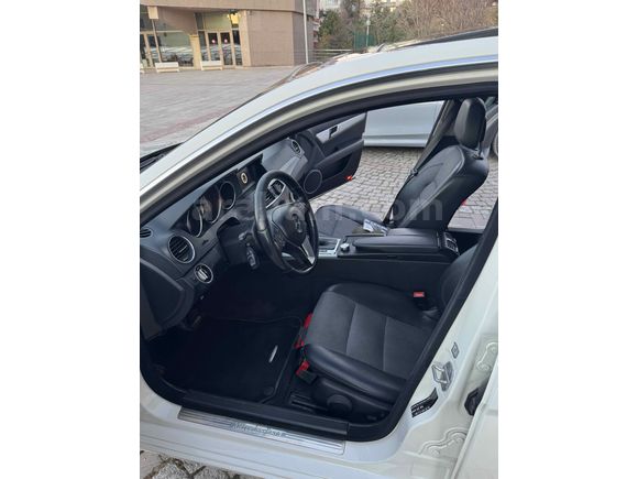 Sahibinden Mercedes - Benz C 180 Kompressor BlueEfficiency Avantgarde 2012 Model 