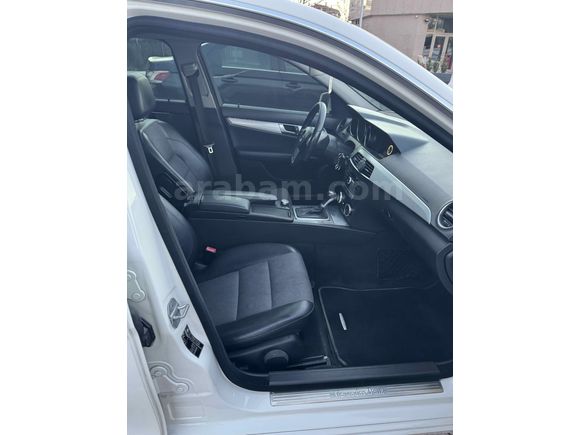 Sahibinden Mercedes - Benz C 180 Kompressor BlueEfficiency Avantgarde 2012 Model 