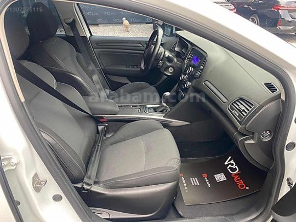 VRD AUTO MEGANE 2023 JOY PAKET