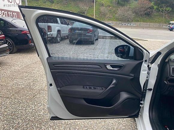 VRD AUTO MEGANE 2023 JOY PAKET
