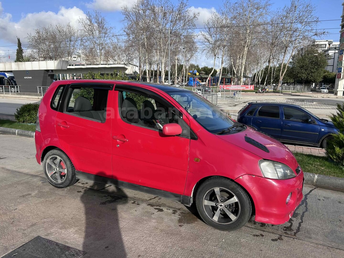 Sahibinden Daihatsu YRV 1.3 2002 Model Antalya 290.000 km Kırmızı 2