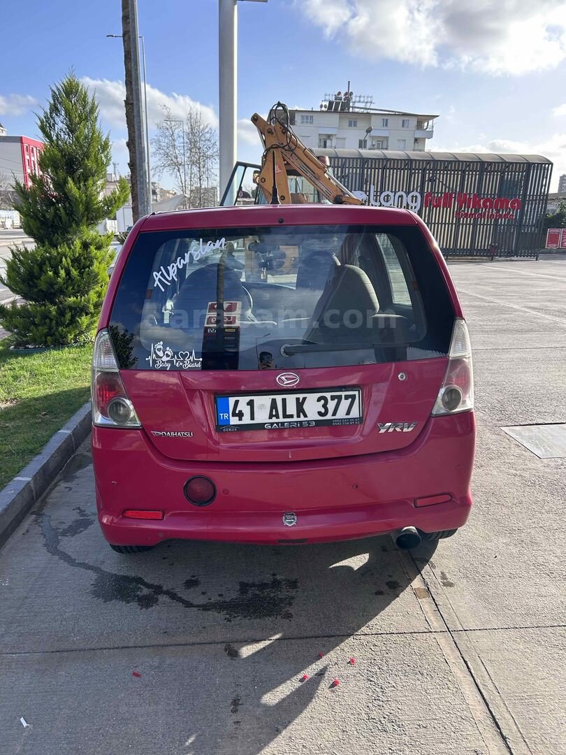 Sahibinden Daihatsu YRV 1.3 2002 Model Antalya 290.000 km Kırmızı 3