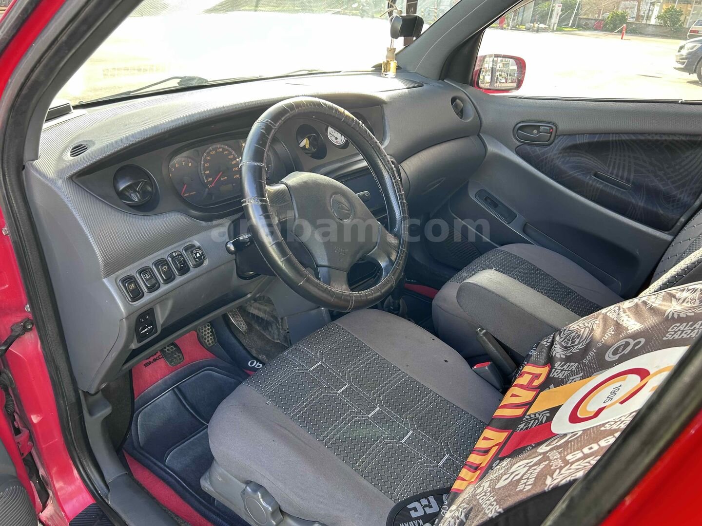 Sahibinden Daihatsu YRV 1.3 2002 Model Antalya 290.000 km Kırmızı 5