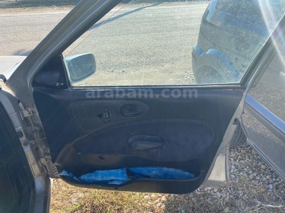 Sahibinden Ford Escort 1.8 CLX 1995 Model