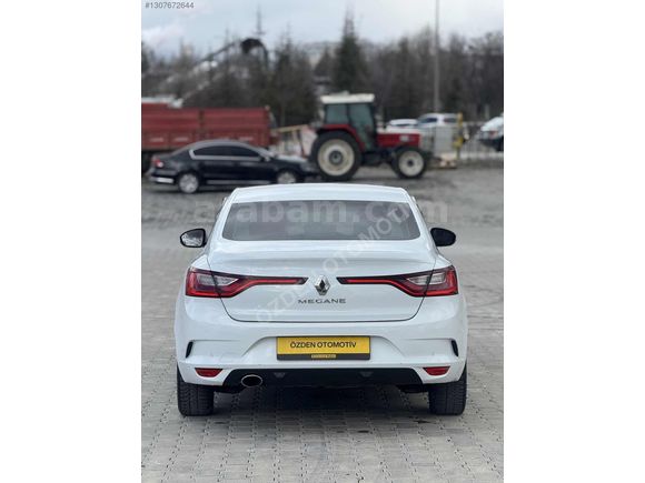 ÖZDEN OTOMOTİV'DEN RENAULT MEGANE 1.5 BLU DCI TOUCH EDC