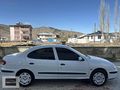 /YAŞAR AUTO/ HATASIZ TEK PARÇA BOYALI KLİMALI MEGAN1