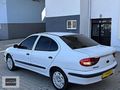 /YAŞAR AUTO/ HATASIZ TEK PARÇA BOYALI KLİMALI MEGAN1