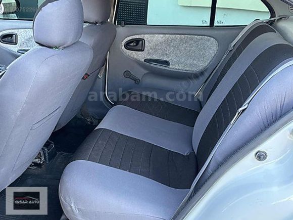 /YAŞAR AUTO/ HATASIZ TEK PARÇA BOYALI KLİMALI MEGAN1