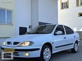 /YAŞAR AUTO/ HATASIZ TEK PARÇA BOYALI KLİMALI MEGAN1