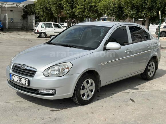 MEMURDAN 2010 HYUNDAİ ACCENT ERA 1.5CRDİ SELECT