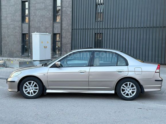 Sahibinden Honda Civic 1.6i VTEC ES 2006 Model Ankara