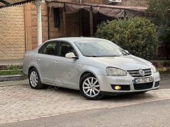 AYSU AUTO-2006 JETTA 1.6 BENZİNLİ 6 İLERİ MANUEL 360.000 KM