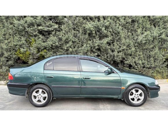 Otomatik Avensis