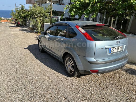 Sahibinden Ford Focus 1.6 Ghia 2006 Model