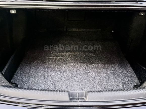 2011 JETTA 1.6TDI HIGHLİNE SANRUFLU