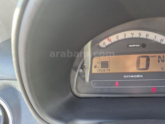 Kadın memurdan düşük kmli Citroen C2 1.6 VTR 2007 Model