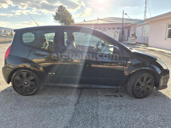 Kadın memurdan düşük kmli Citroen C2 1.6 VTR 2007 Model