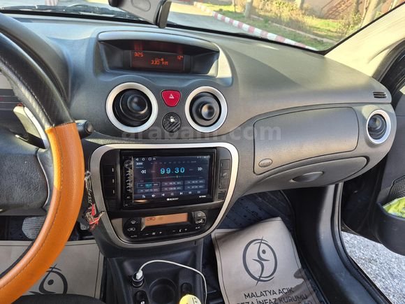 Kadın memurdan düşük kmli Citroen C2 1.6 VTR 2007 Model