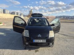 Kadın memurdan düşük kmli Citroen C2 1.6 VTR 2007 Model