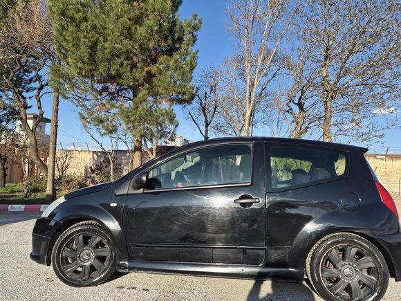 Kadın memurdan düşük kmli Citroen C2 1.6 VTR 2007 Model