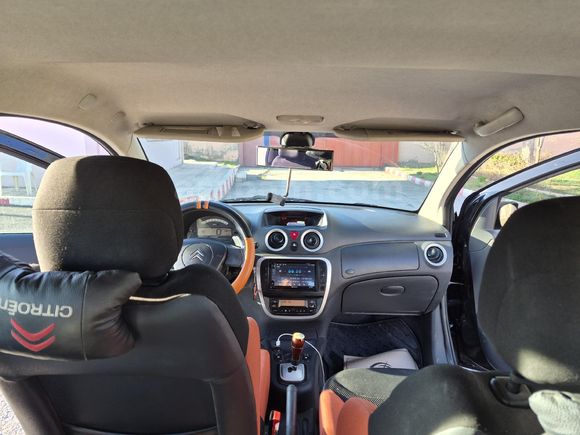 Kadın memurdan düşük kmli Citroen C2 1.6 VTR 2007 Model