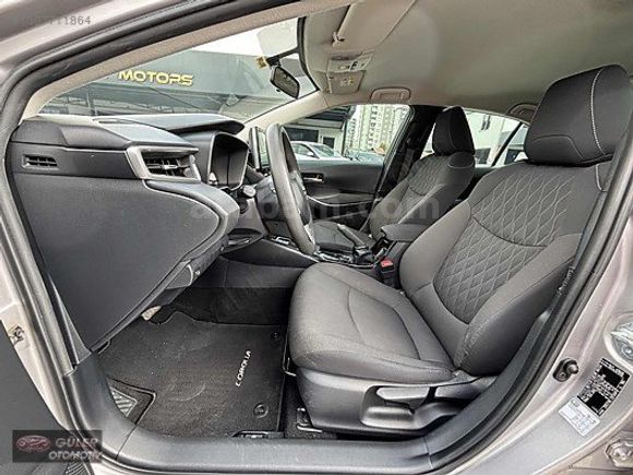 2019 COROLLA VİSİON 1.6 BOYASIZ 80.OOO KM ÇELİK JANT GERİ GÖRÜŞ