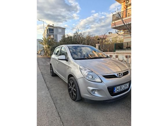 Sahibinden Hyundai i20 Troy 1.4 CRDi Mode 2011 Model