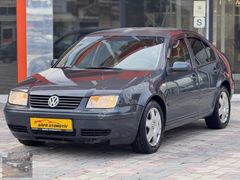 VOLKSWAGEN BORA 1.6 COMFORTLİNE İÇİ BEJ KAZASIZ FIRSAT ARACI
