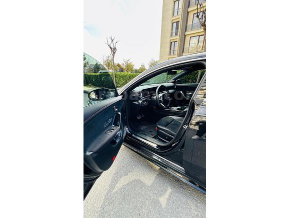 İMZALİ SERİ CLA 200 AMG+ 4MATIC
