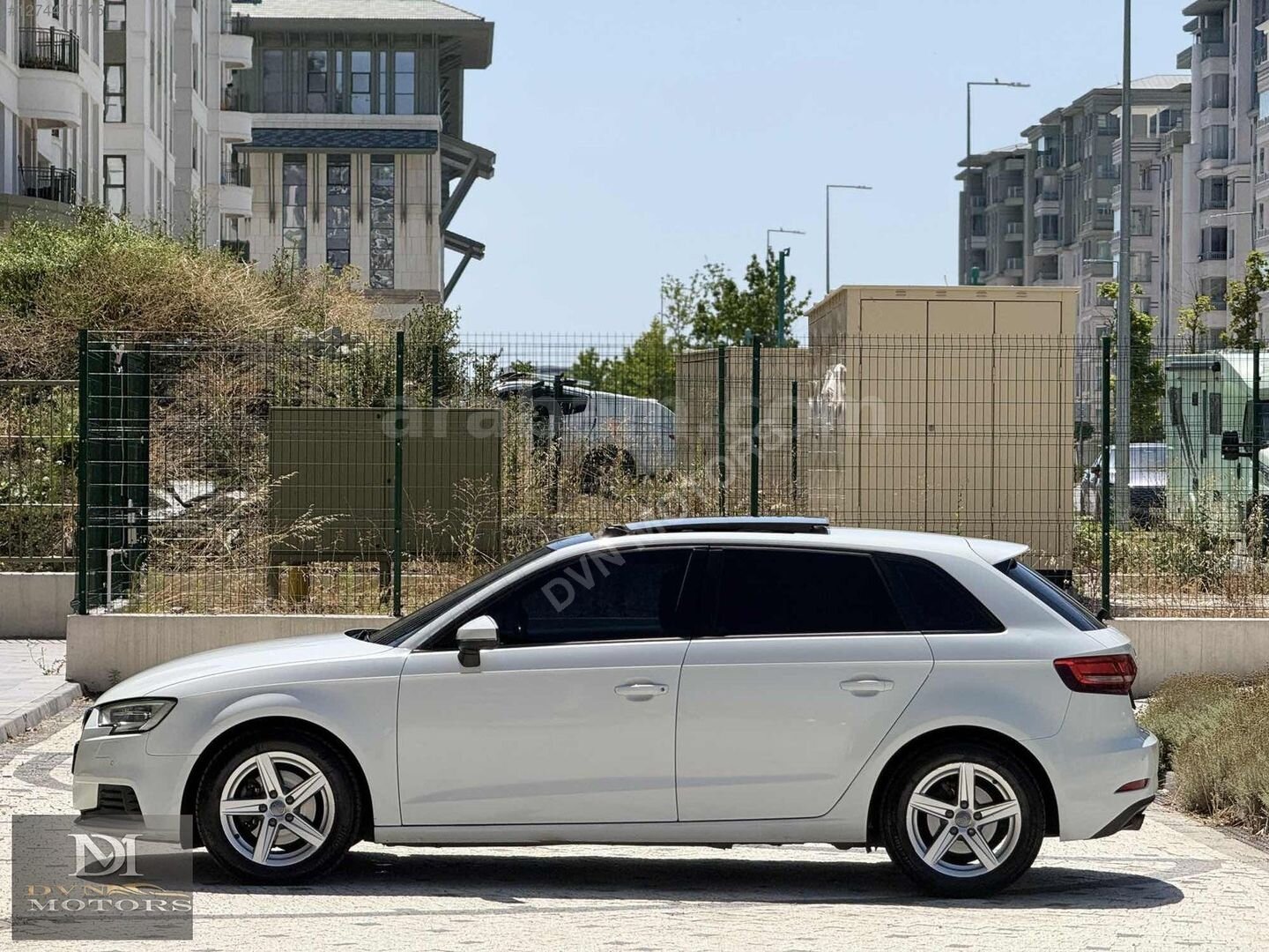 Galeriden Audi A3 Sportback 1.0 TFSI Dynamic 2017 Model İstanbul 198.000 km Beyaz 6